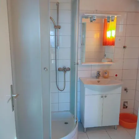 Apartman Riva K Podgora Exterior photo